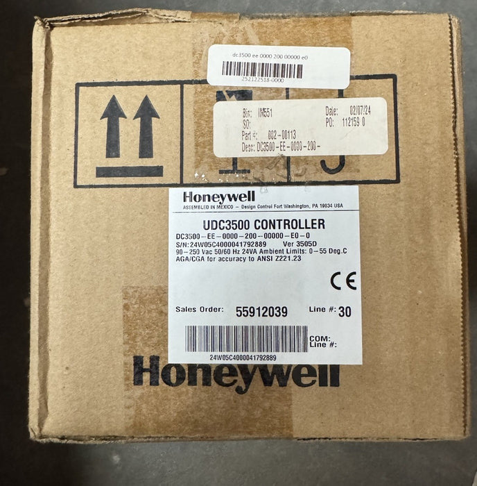 UDC3500 CONTROLADOR HONEYWELL NUEVO SIN USAR DC3500-EE-0000-200-00000-E0-0