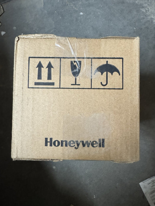 UDC3500 CONTROLADOR HONEYWELL NUEVO SIN USAR DC3500-EE-0000-200-00000-E0-0