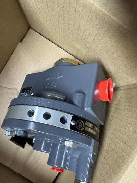 EMERSON 2625-540-2350189 / 26255402350189 Nuevo compresor de aire neumático FISHER