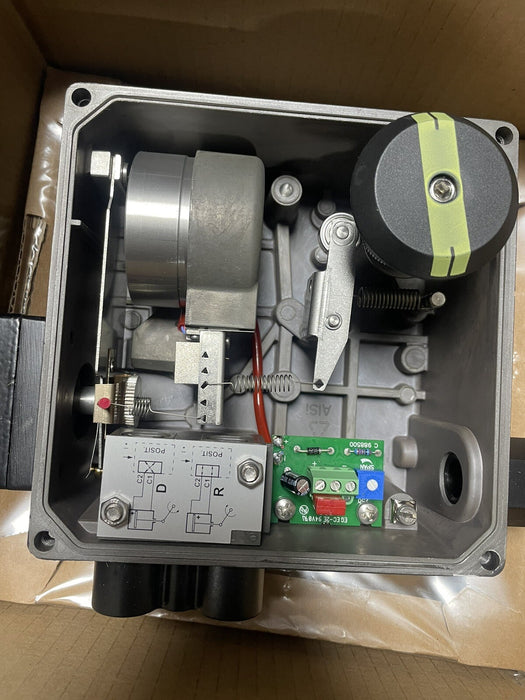 NE724 NEW 2018 METSO AUTOMATION ELECTRO-PNEUMATIC VALVE POSITIONER NE724/S1-CE01