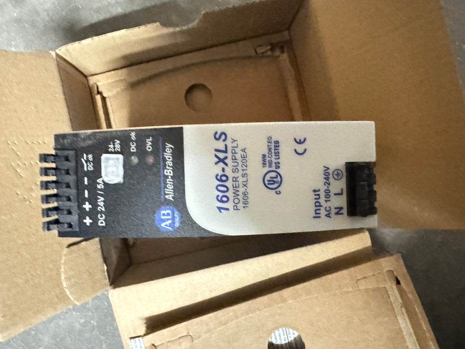 1606-XLS120EA NEW ALLEN BRADLEY DC POWER SUPPLY 100-240VAC 24-28 VDC OUT 120 WATT 5A ATEX