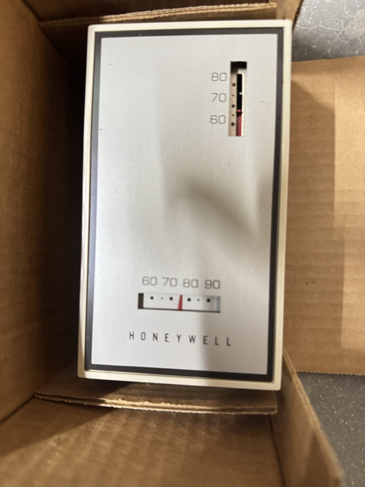 T921A 1191 NEW UNUSED HONEYWELL THERMOSTAT PROP VALVE DAMPER CONTROL  TRADELINE