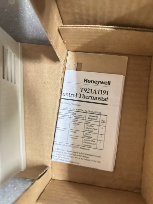 T921A 1191 NEW UNUSED HONEYWELL THERMOSTAT PROP VALVE DAMPER CONTROL  TRADELINE