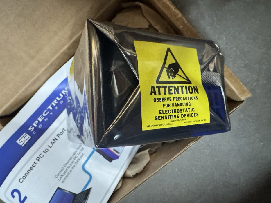 NEW WP-R-ET-SW-0 WebPort  SPECTRUM CONTROLS NNB