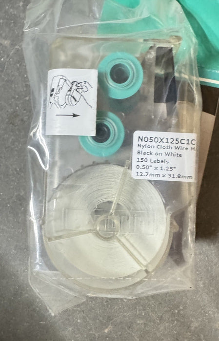N050X125C1C PANDUIT P1 LABEL CASSETTE .5"X1.25"BLACK ON WHITE NYLON CLOTH