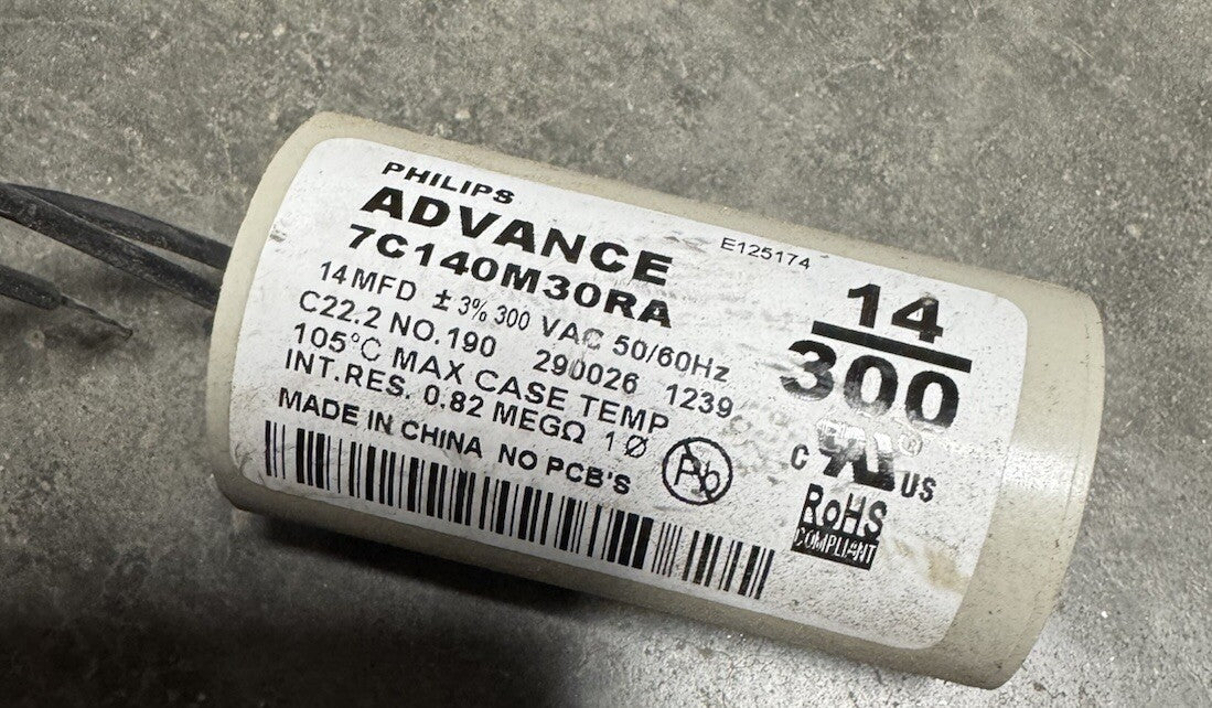 NEW ADVANCE 7C140M30RA BALLAST CAPACITOR ONLY