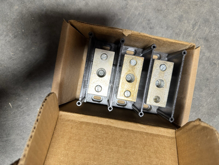 NEW FERRAZ SHAWMUT 66053 INTERMEDIATE PDB POWER DISTRIBUTION BLOCK  600V