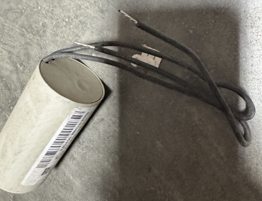 NEW ADVANCE 7C140M30RA BALLAST CAPACITOR ONLY