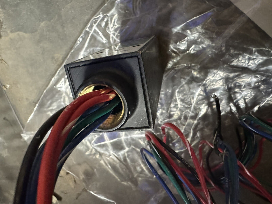 GO SWITCH 81-20516-A2 600VAC TOPWORX Magnetic Proximity Switch 8120516 NNB