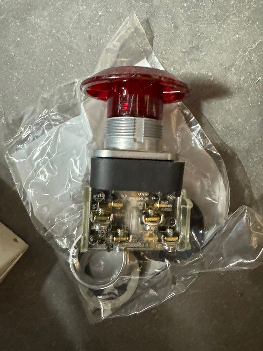 Allen Bradley 800T-FXJP16RA1 2 POSITION PUSH PULL JUMBO MUSHROOM ILLUMINATED 120