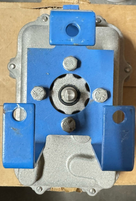 NEW NELES Jamesbury 32EX6 Snap Limit Switch 15 Amp 1/3HP EXPLOSION PROOF BRACKET