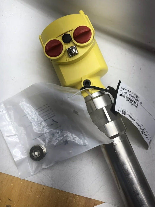 VEGACAP 67 CAPACITIVE BULK SOLID LEVEL SENSOR DPDT RELAY 18 INCH OR 457.2 mm