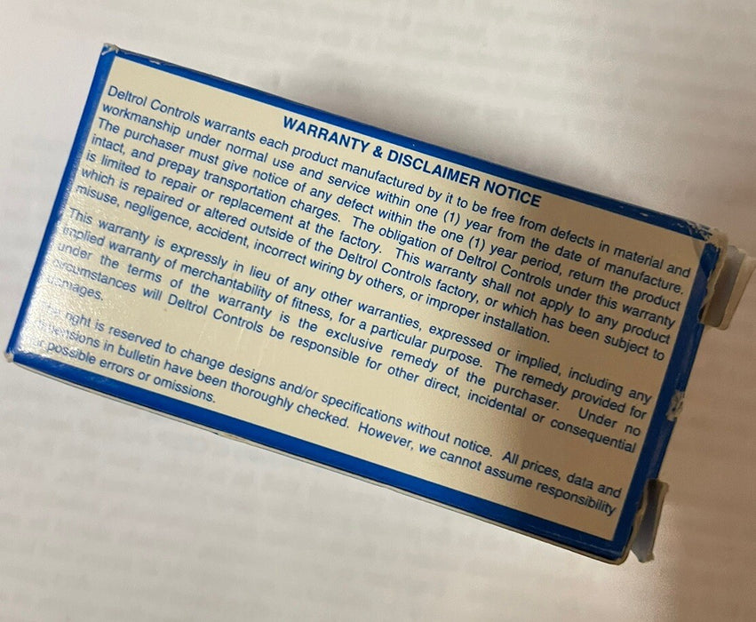 NEW DELTROL CONTROLS RELAY 20110-85 3PDT 240 VAC COIL 10 AMP HP RATED