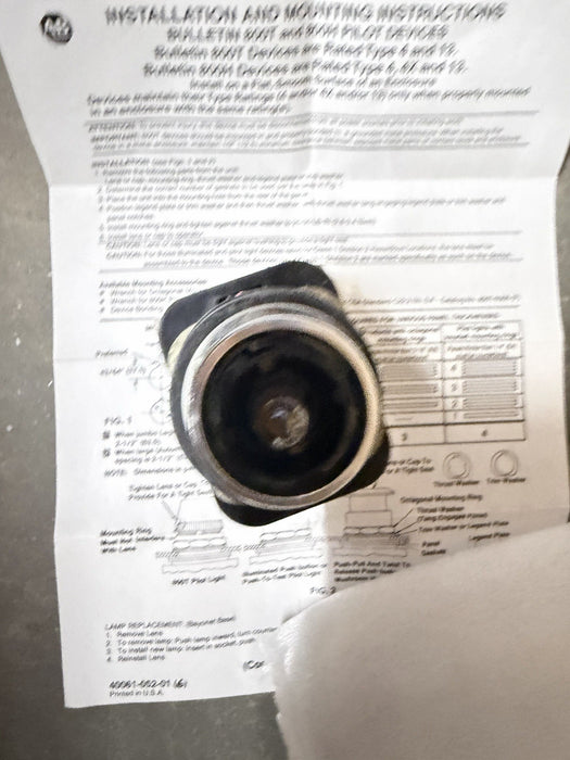 Allen Bradley Illuminated Push Button 800T-FXNQ10XA 800TFXNQ10XA NEW