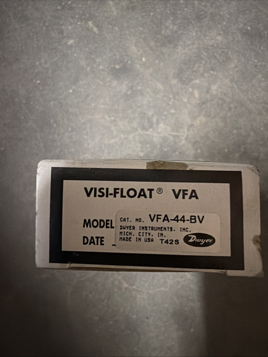 NEW DWYER VISI-FLOAT VFA SERIES FLOW METER VFA-44-BV