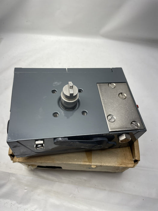 NEW V100P-D1-90-A-C1-LG BLX / VAC V100P PNUEMATIC POSITIONER 3-15 PSI INPUT V100