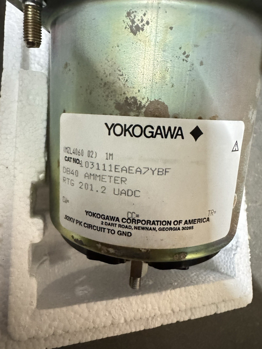 Yokogawa DB-40 103111EAEA-7YBF  2500VDC NIB GP7000-2   0-200 Megaohms meter