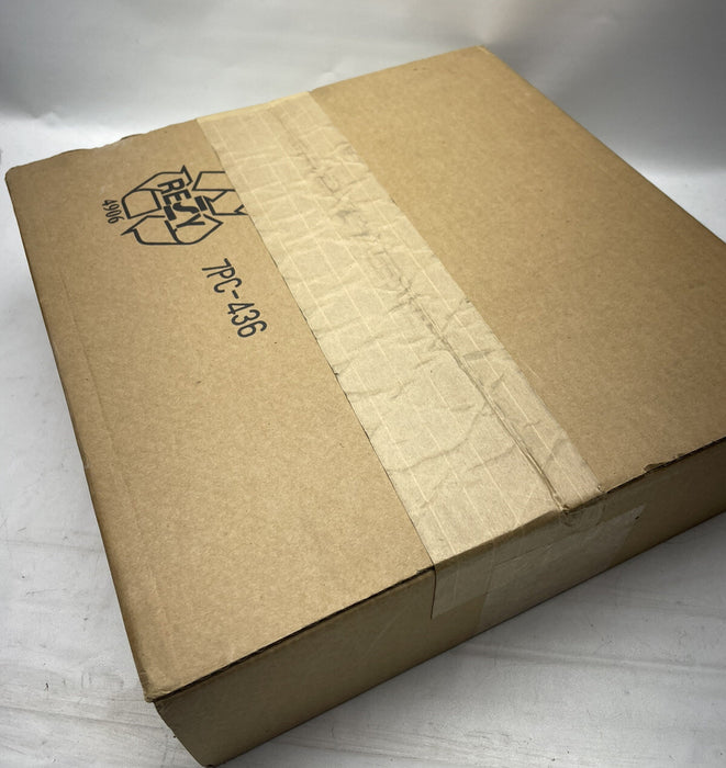 New Factory Sealed 1492CABLE025M ALLEN BRADLEY 1492-CABLE025M 1771 I/O Cable