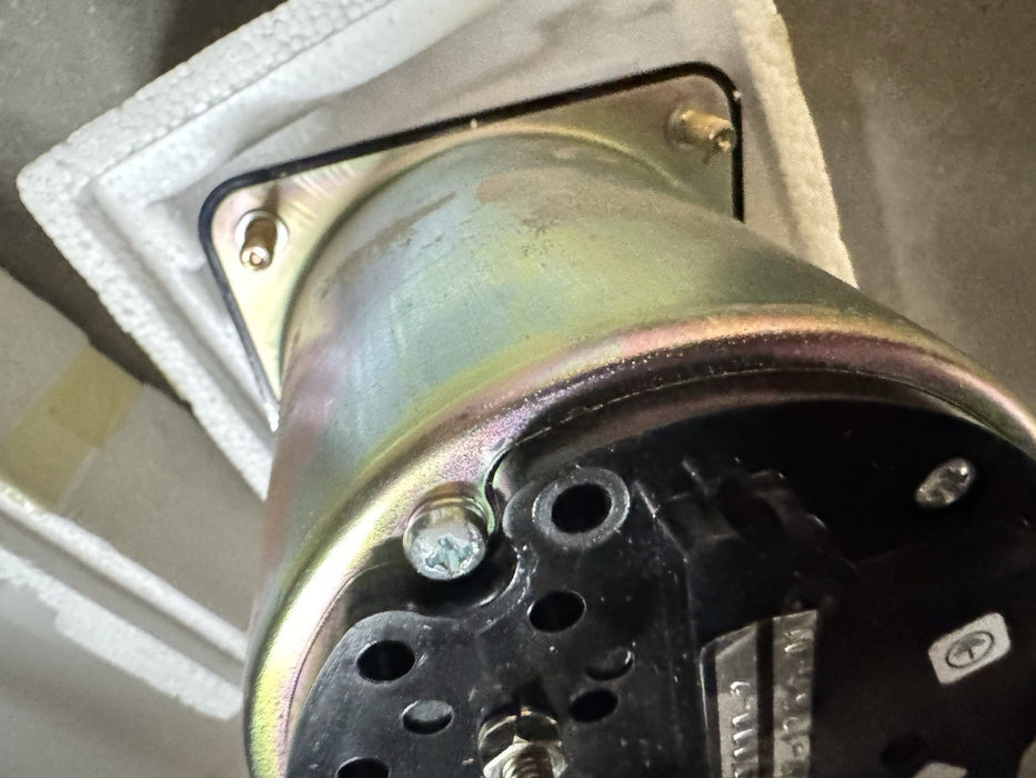 Yokogawa DB-40 103111EAEA-7YBF  2500VDC NIB GP7000-2   0-200 Megaohms meter