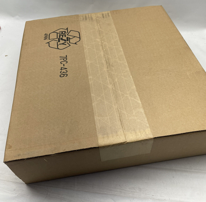 New Factory Sealed 1492CABLE025M ALLEN BRADLEY 1492-CABLE025M 1771 I/O Cable