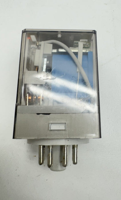 NEW Allen Bradley QTY:1 700-HA32Z24-4 Relay  DPDT 24VDC