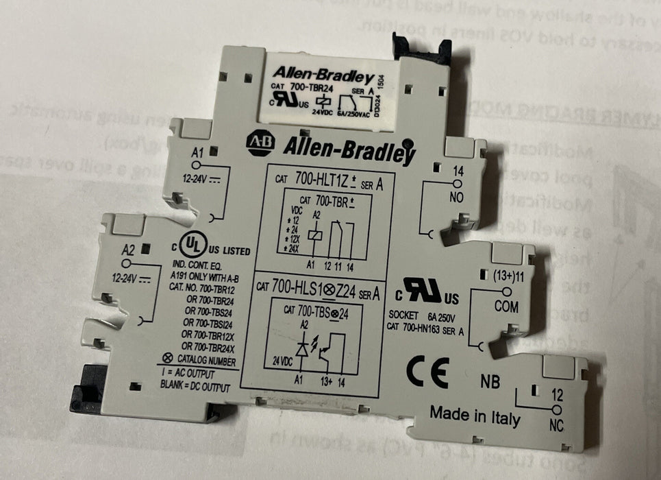 ALLEN BRADLEY 700-HLT 700-TBR24 INTERFACE MODULE INTERPOSING RELAY 700H-HLT1Z