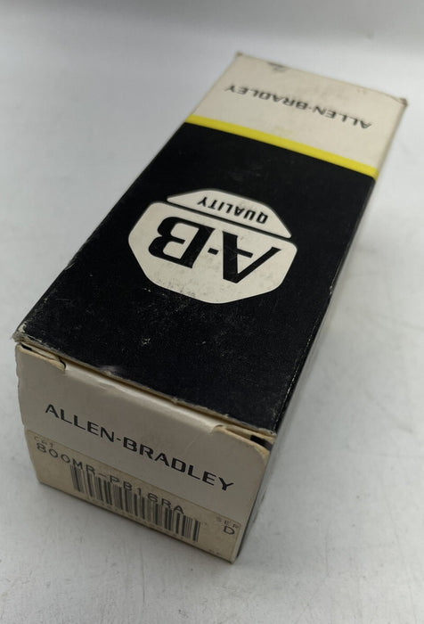 NEW Allen Bradley 800MR-PB16 SMALL ILLUMINATED PUSHBUTTON RED 800MR-PB16RA