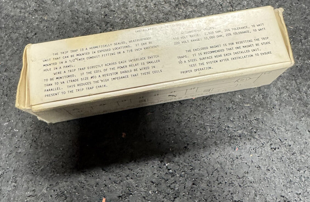 SKM TRIP TRAP INTERLOCK TRIP INDICATOR 110 VAC RESET WITH MAGNET NIB