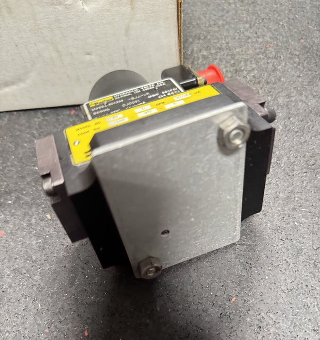 BD15BJJVD5 PARKER TWO STAGE SERVO VALVE 801234-BJJ-VR 5GPM 30/30ma BD15 3.5 VDC