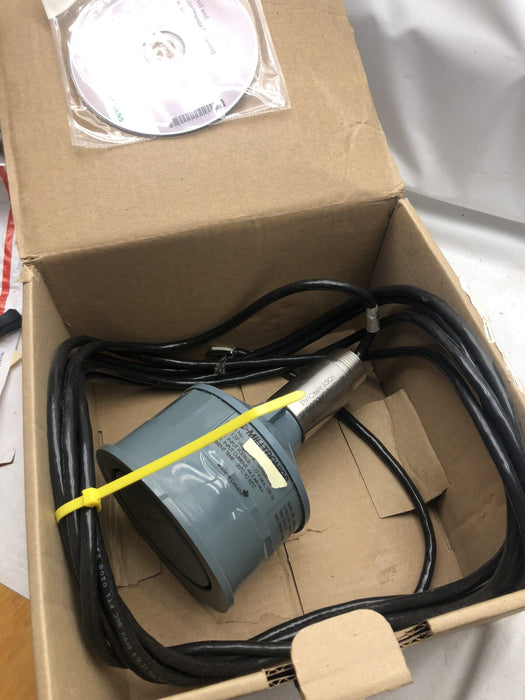 NEW XPS-15F ECHOMAX 1P7ML11711BA10 SIEMENS MILLTRONICS PROCESS INST 7ML11711BA10