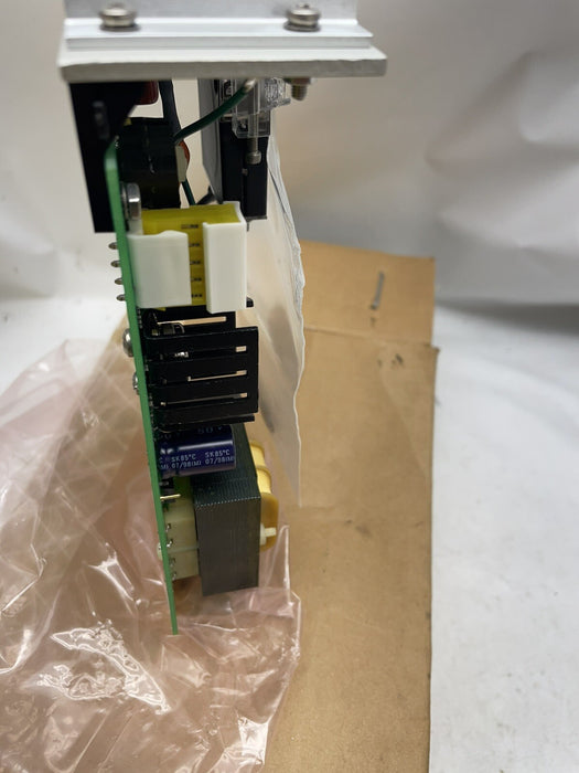 FIREYE R9105P5002 Rack mount controller select voltage  FFR FA99900A Amplifier