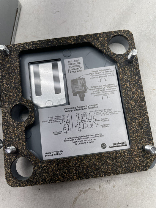 NEW ALLEN BRADLEY 836T-T260JX40 836T PRESSURE CONTROL SWITCH VACUUM 185680