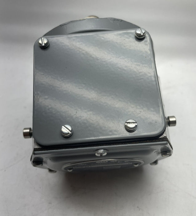 NEW 808-M1 Allen Bradley Style M Low Speed / Zero Switch 50-1000 RPM NNB N.O.