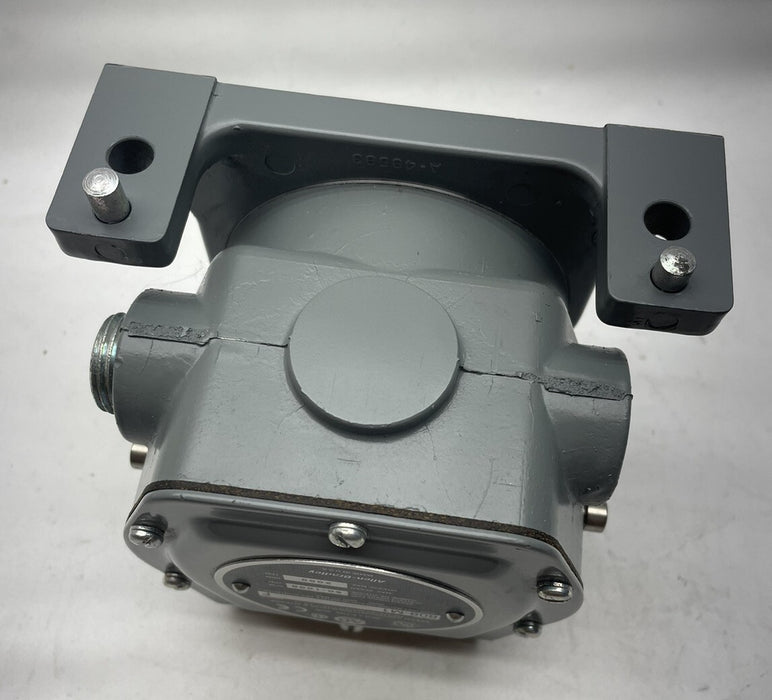 NEW 808-M1 Allen Bradley Style M Low Speed / Zero Switch 50-1000 RPM NNB N.O.