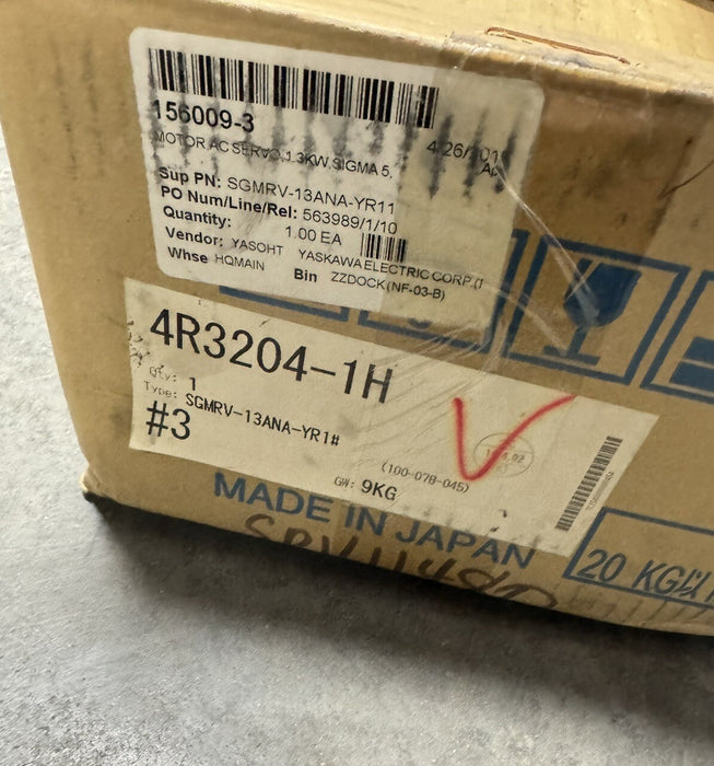 New In Box YASKAWA SGMRV-13ANA-YR11 AC Servo Motor SIGMA 5 1.3KW 156009-3 SGMRV