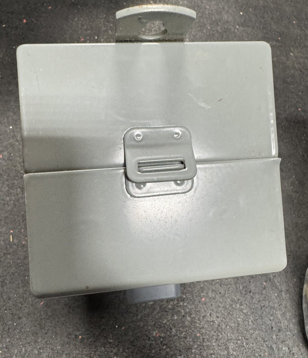 NEW  609-BJX SEALED ALLEN-BRADLEY 1 PHASE AC MANUAL STARTER NEMA TYPE 12