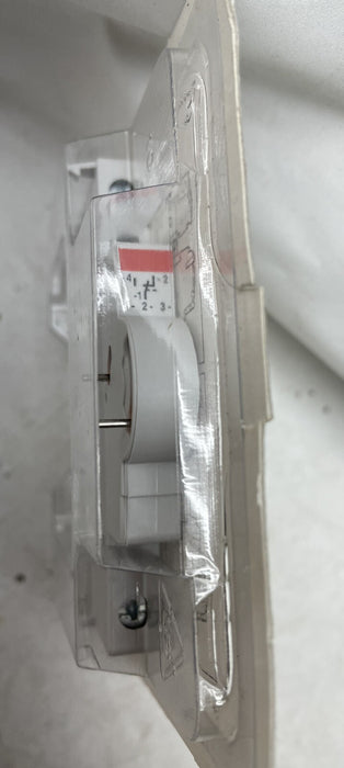 NEW SEALED ABB S2C-H6R AUXILIARY CONTACT FOR MINIATURE BREAKER 2CDS 200 912 R000
