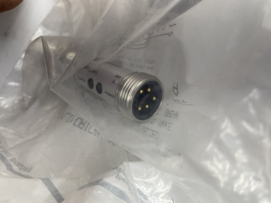 NEW FACTORY SEALED ALLEN BRADLEY 871T-A5J18FE SERIES A INDUCTIVE PROX SENSOR