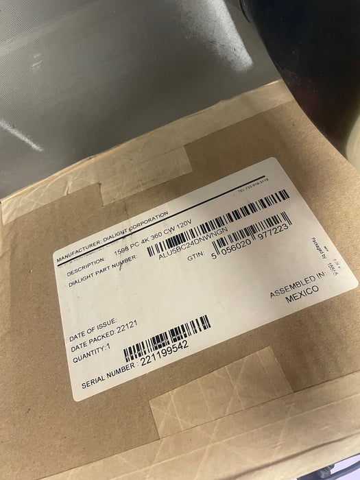 DIALIGHT DUROSITE LED AREA LIGHT 100 -277VAC  ALU5B C24DNWNGN 1598 PC 4K 360 CW