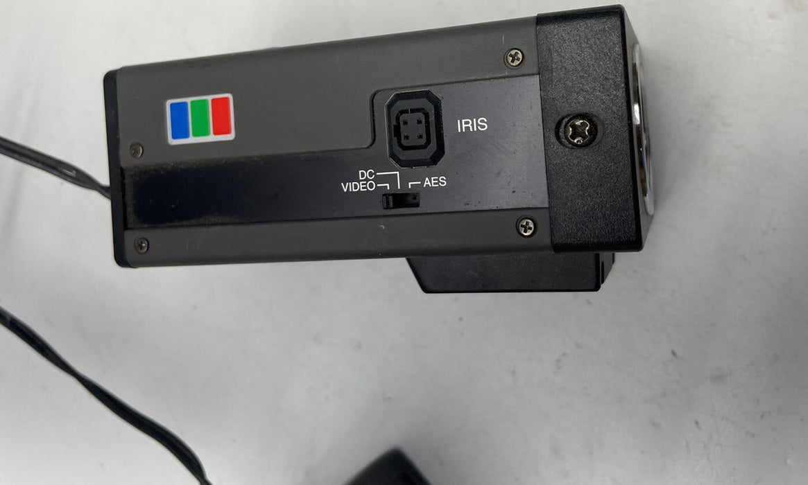 NEW OUT OF BOX BASS ELECTRONICS BE-101 CCTV CAMERA W/ BE-12PS