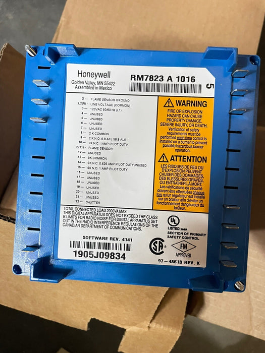 RM7823 A 1016 Honeywell Combustion Controller RM7823A 1016 Brand New