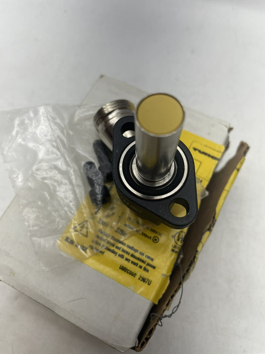NEW TURCK INDUCT CYLINDER POSITION SENSOR BI 2-CRS343-ADZ30X2-B113/S34 4271493