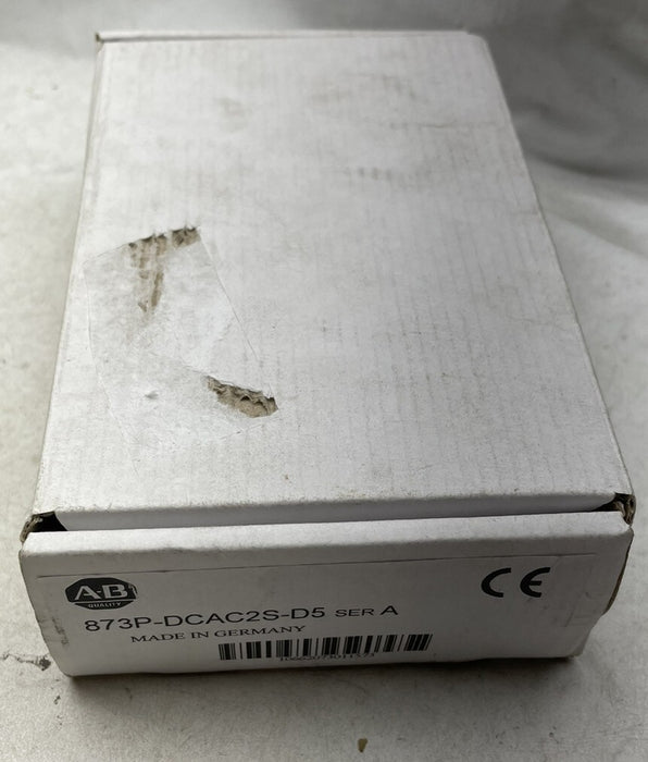 NEW ALLEN BRADLEY 873P-DCAC2S-D5 ULTRASONIC PROXIMITY SENSOR PNP X 2 19-30VDC
