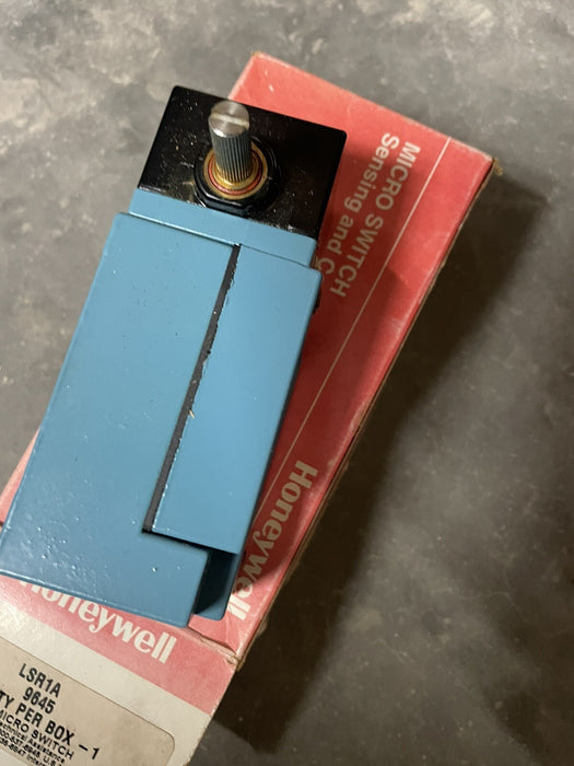 NEW HONEYWELL MICRO SWITCH LSR1A 1 NO AND 1 NC SIDE ROTARY LIMIT