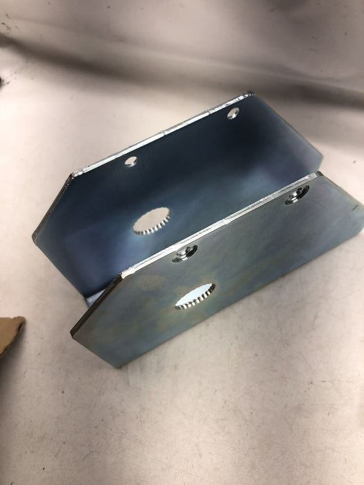 QTY 1 NEW SICK WEATHER HOOD FOR UNIVERSAL CLAMP BRACKET OBW-KHS-M01 2023240