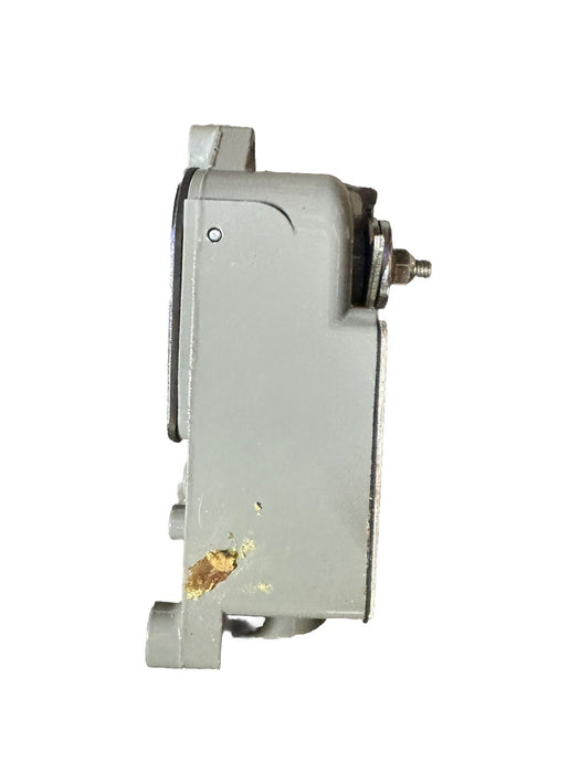 NEW 801-NX8 ALLEN BRADLEY  Snap Limit Switch