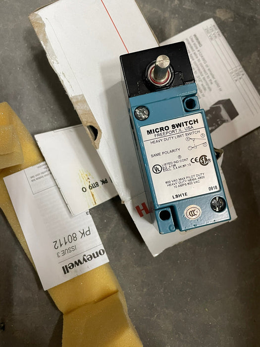 LSH1E  NEW HONEYWELL MICRO SWITCH 1 NO AND 1 NC GOLD CONTACTS SIDE ROTARY LIMIT