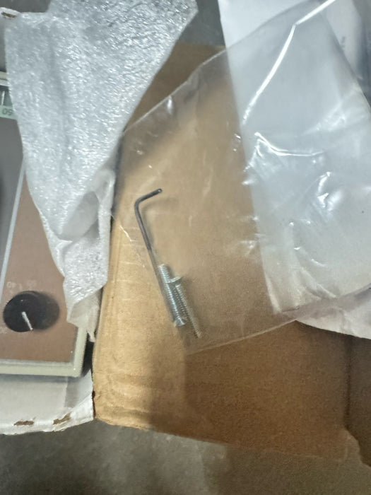 NEW PENN T25A-1C  THERMOSTAT 2 STAGE ROOM THERMOSTAT 40-90 DEG F