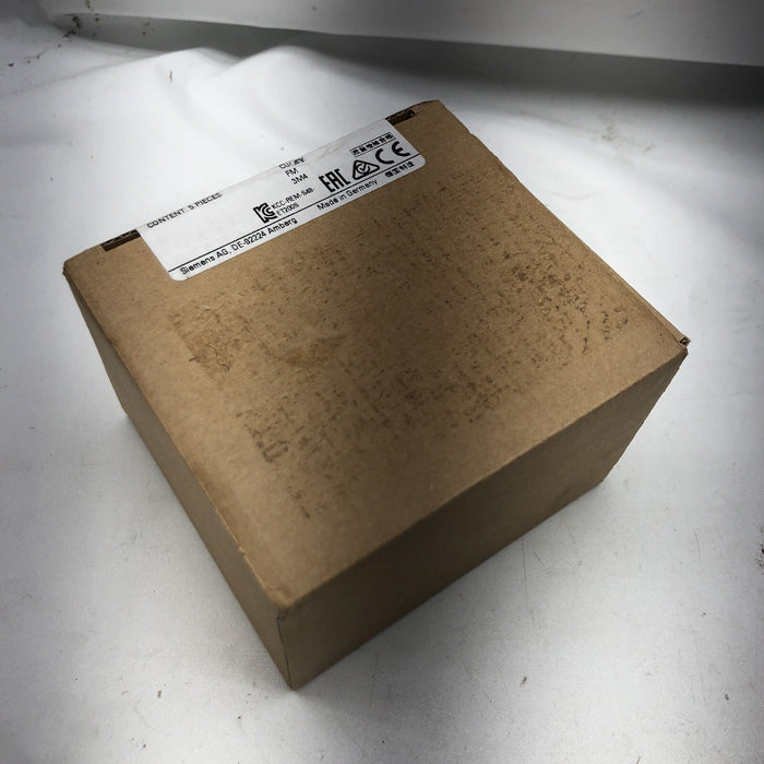 NEW SEALED 2015 6ES7 131-4BD01-0AB0 SIEMENS SIMATIC ET 200S DIGITAL INPUT MODULE