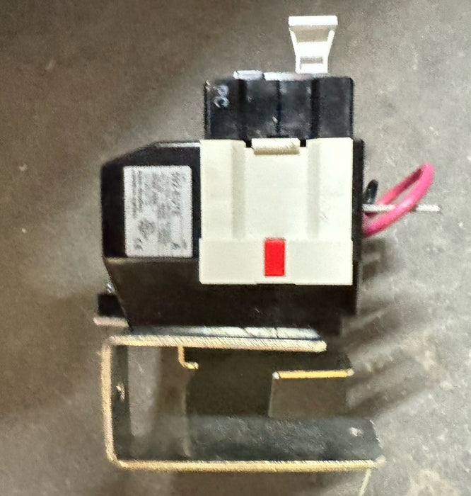 NEW 592-EUTE EUTECTIC OVERLOAD RELAY NIB